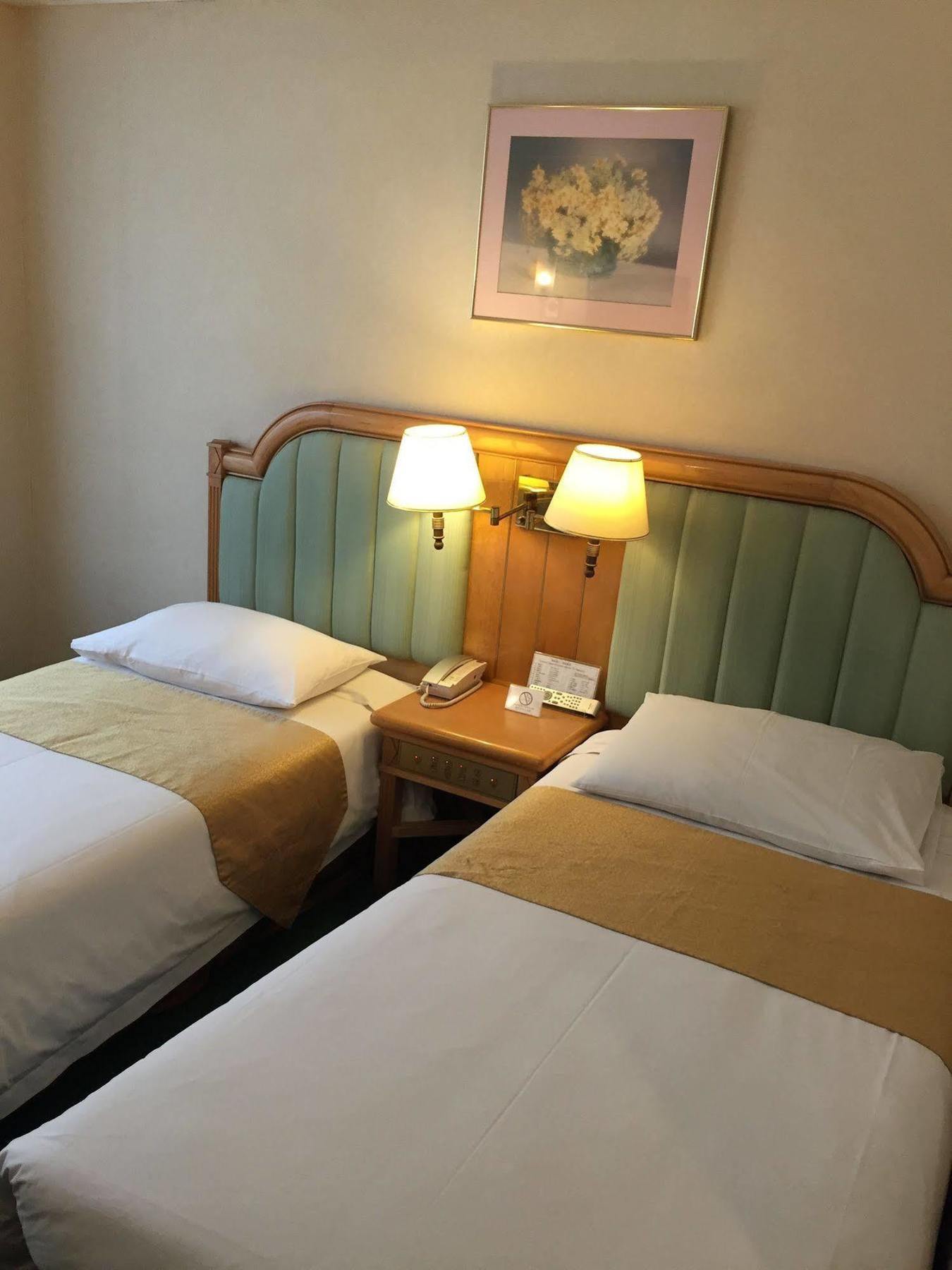 The South China Hotel ฮ่องกง ภายนอก รูปภาพ