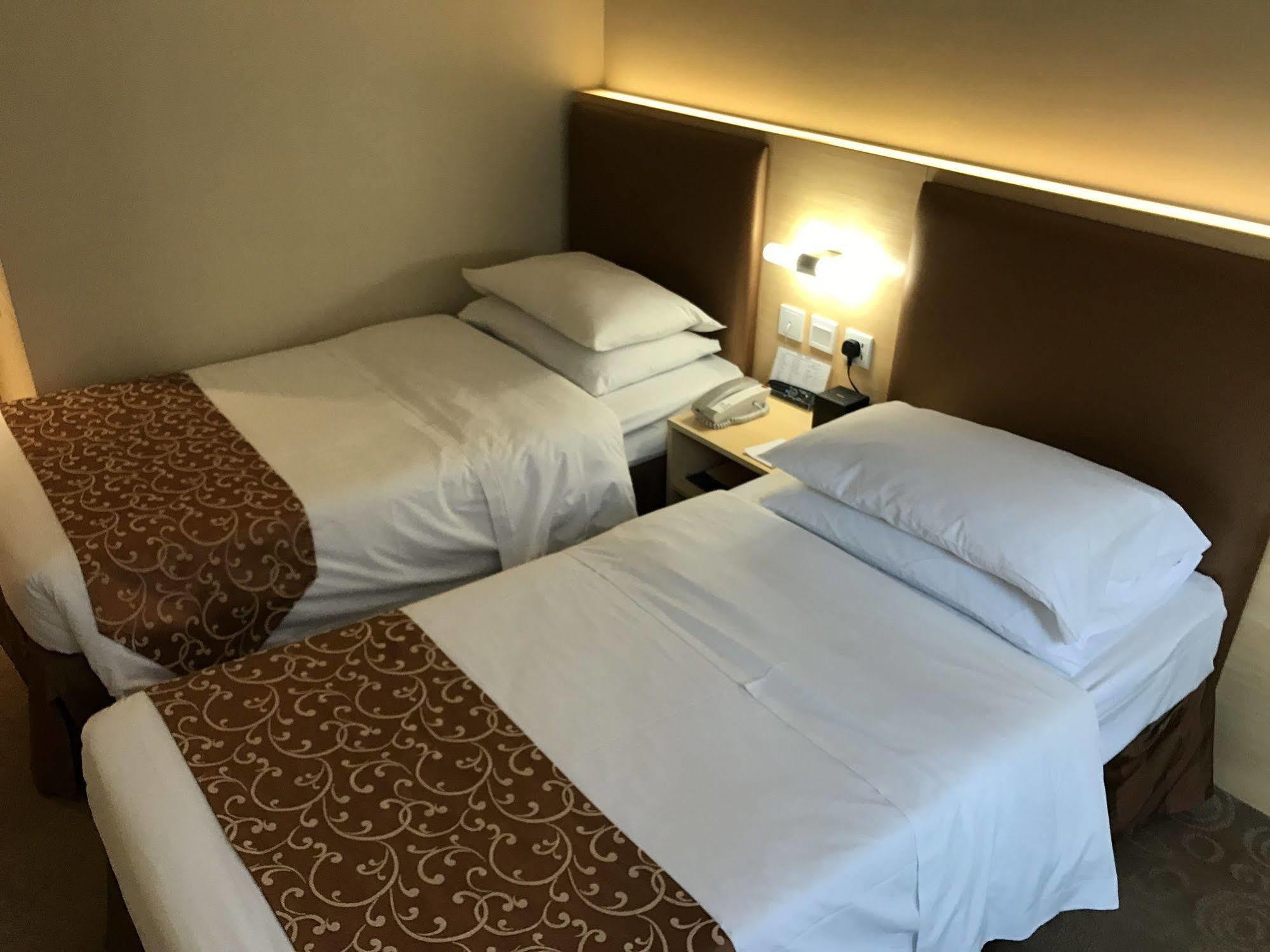 The South China Hotel ฮ่องกง ภายนอก รูปภาพ